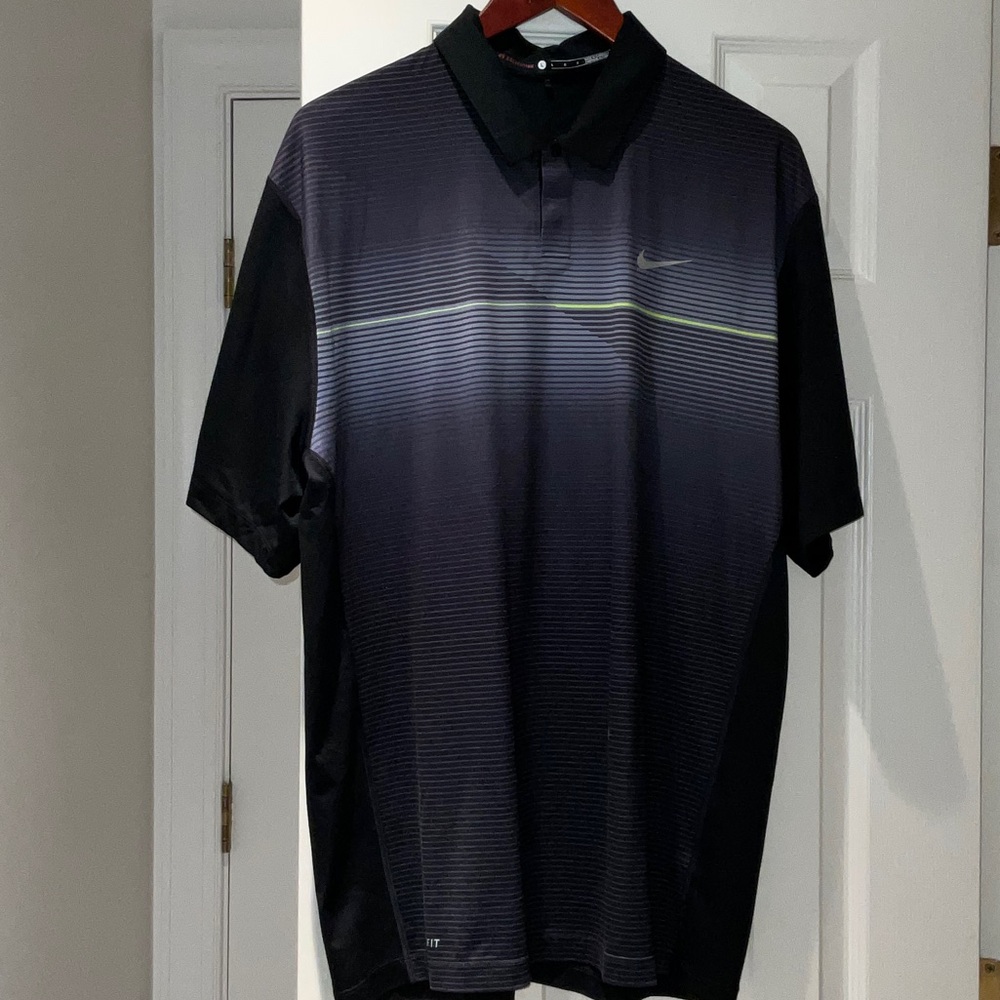 Nike Men's Black Polo Shirt
